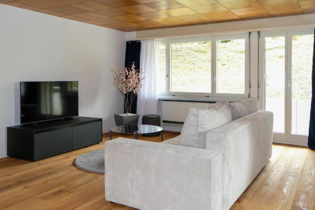 Mariposa Spiez Appartement Buitenkant foto